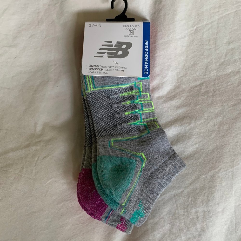 New Balance Performance Cushioned Socks - 3 Pack - Size Medium